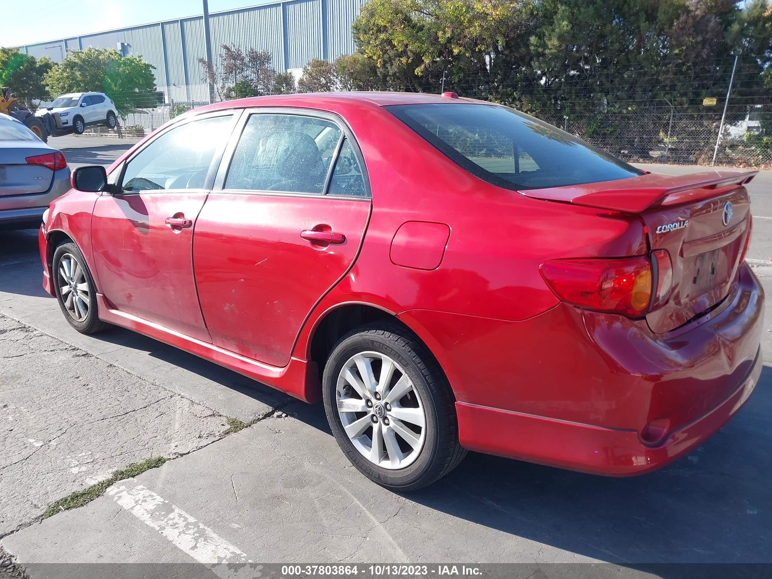 Photo 2 VIN: 1NXBU4EE1AZ201386 - TOYOTA COROLLA 