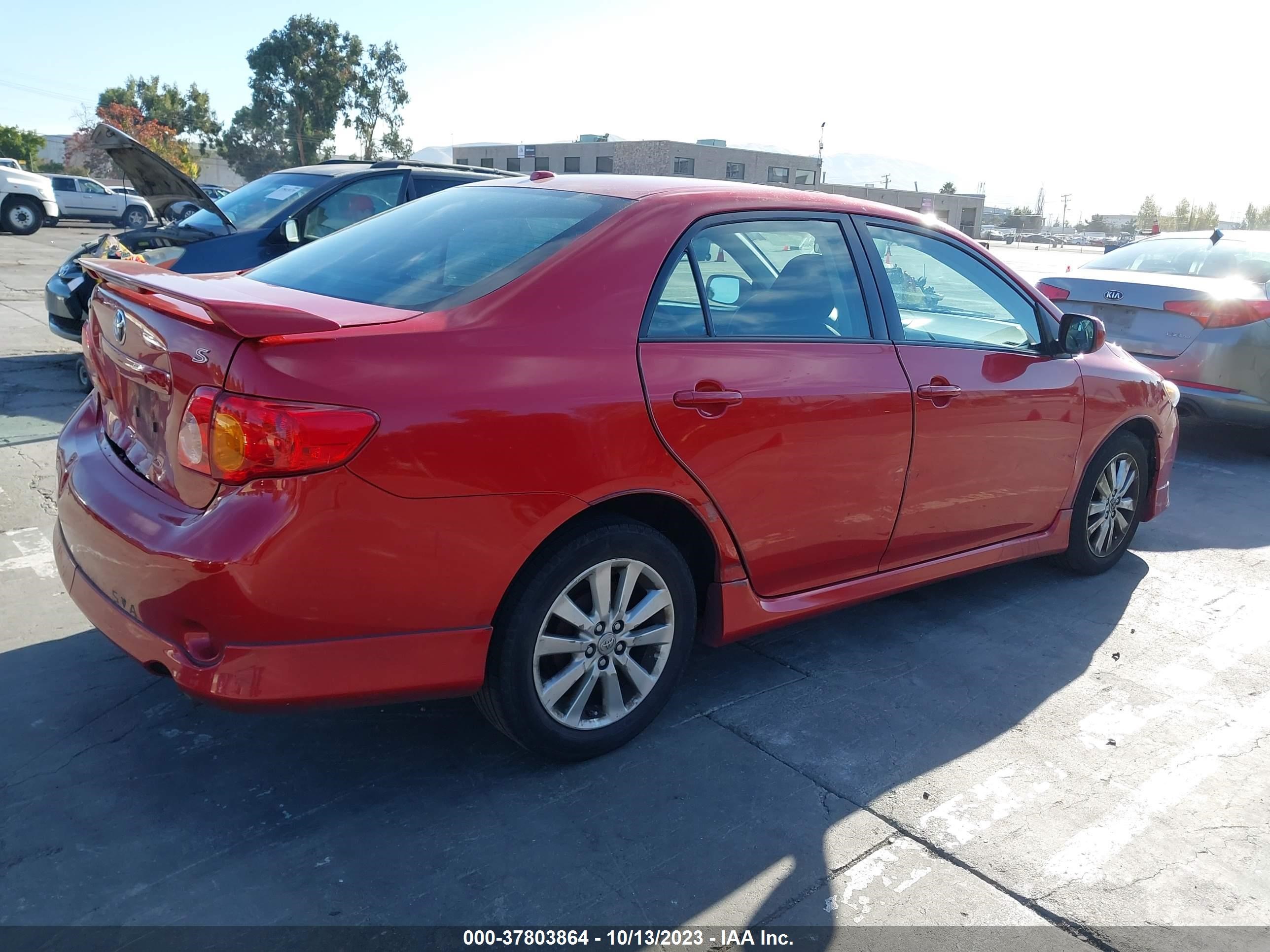 Photo 3 VIN: 1NXBU4EE1AZ201386 - TOYOTA COROLLA 