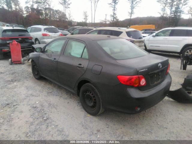 Photo 2 VIN: 1NXBU4EE1AZ318028 - TOYOTA COROLLA 