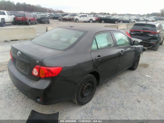 Photo 3 VIN: 1NXBU4EE1AZ318028 - TOYOTA COROLLA 