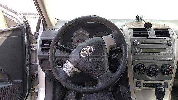 Photo 12 VIN: 1NXBU4EE1AZ320927 - TOYOTA COROLLA 