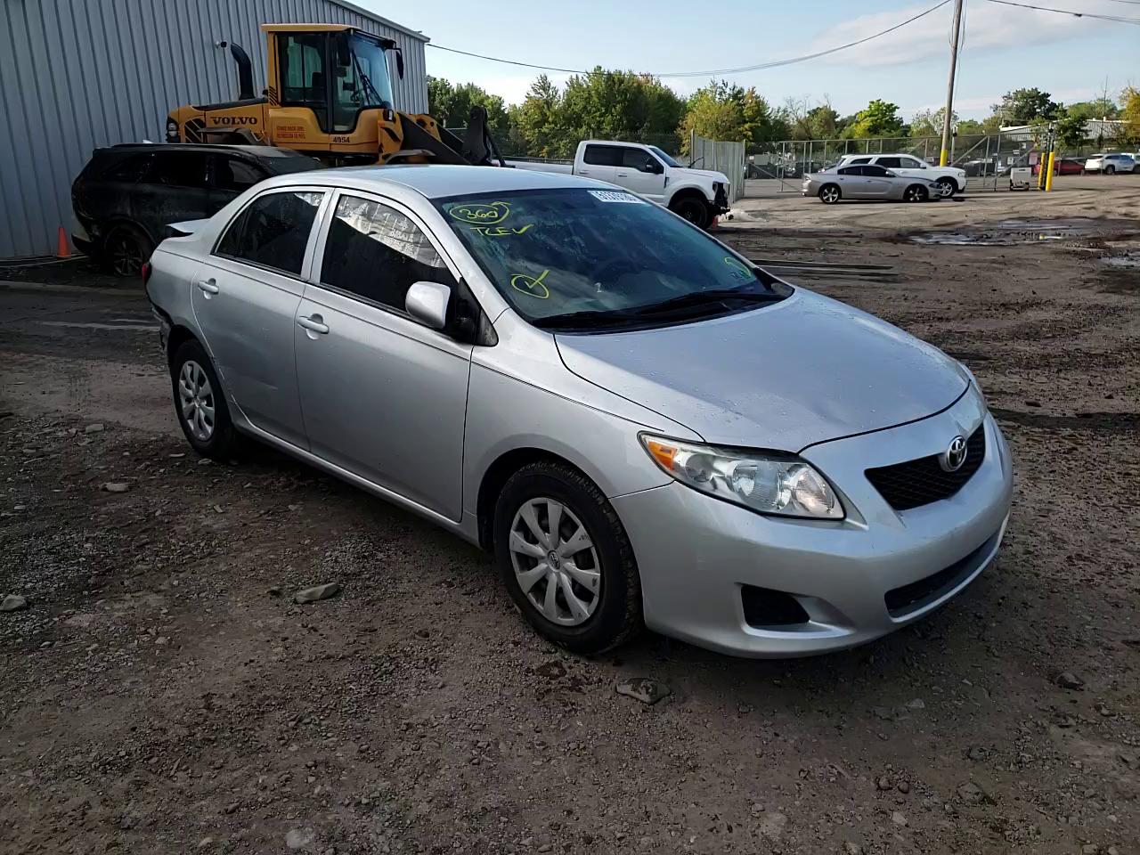 Photo 10 VIN: 1NXBU4EE1AZ340790 - TOYOTA COROLLA BA 