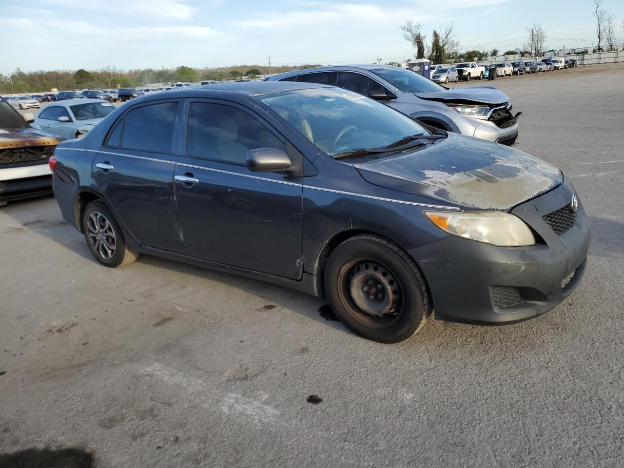 Photo 3 VIN: 1NXBU4EE1AZ386460 - TOYOTA COROLLA 