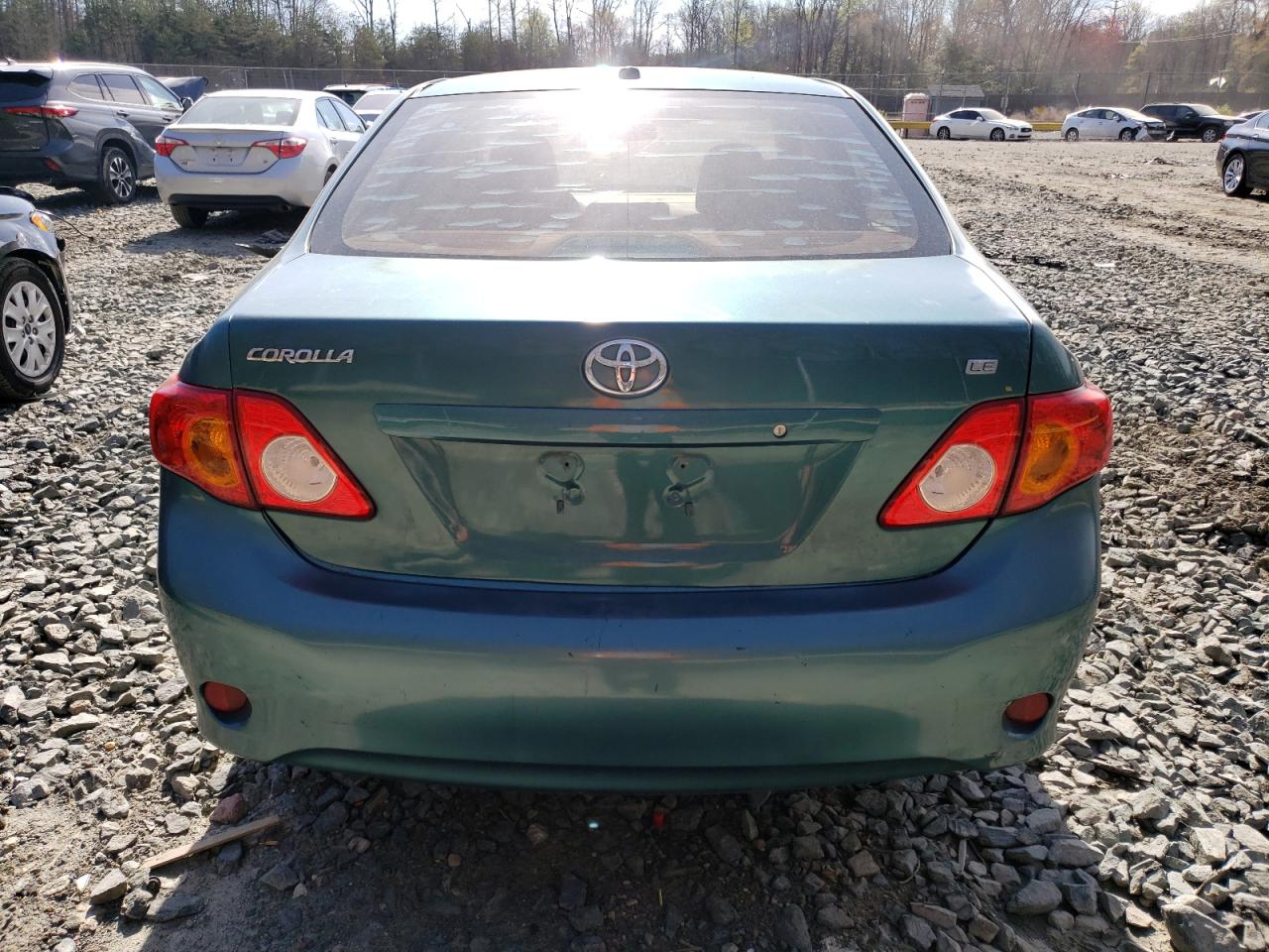 Photo 5 VIN: 1NXBU4EE2AZ292605 - TOYOTA COROLLA 