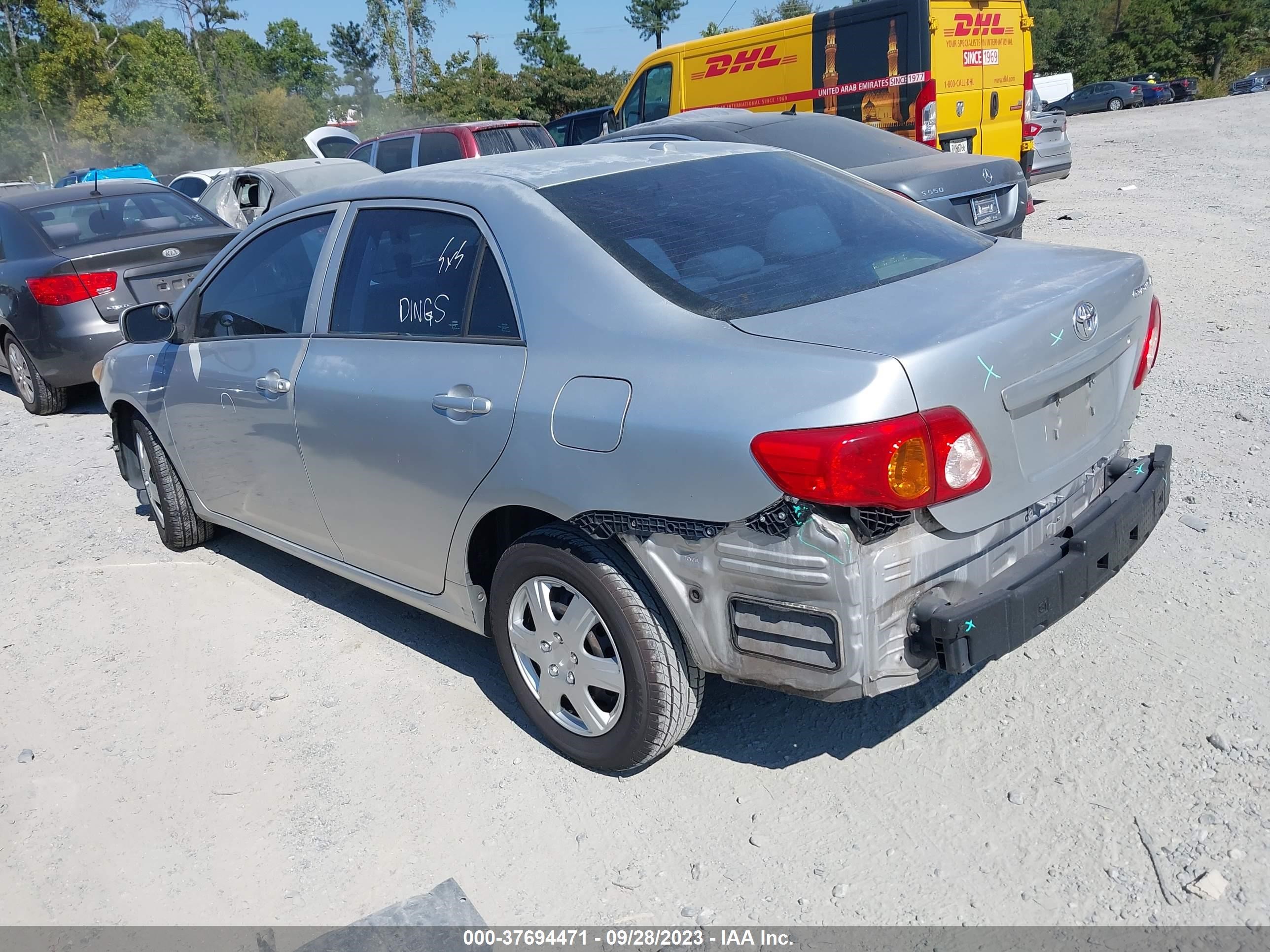 Photo 2 VIN: 1NXBU4EE2AZ370283 - TOYOTA COROLLA 