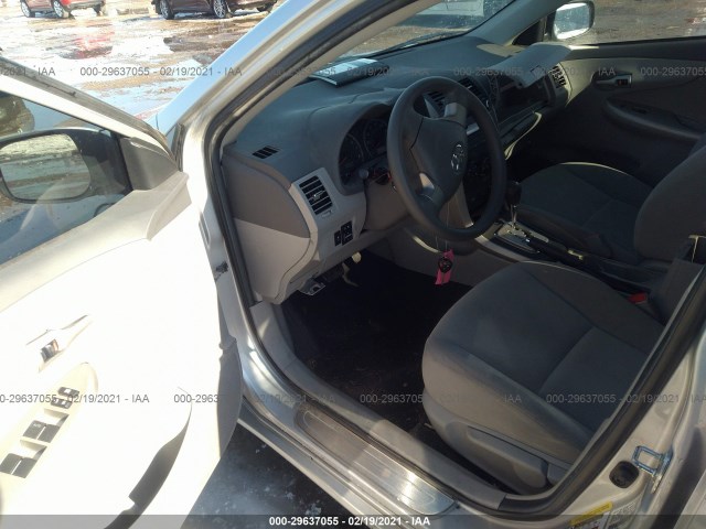 Photo 4 VIN: 1NXBU4EE4AZ314362 - TOYOTA COROLLA 