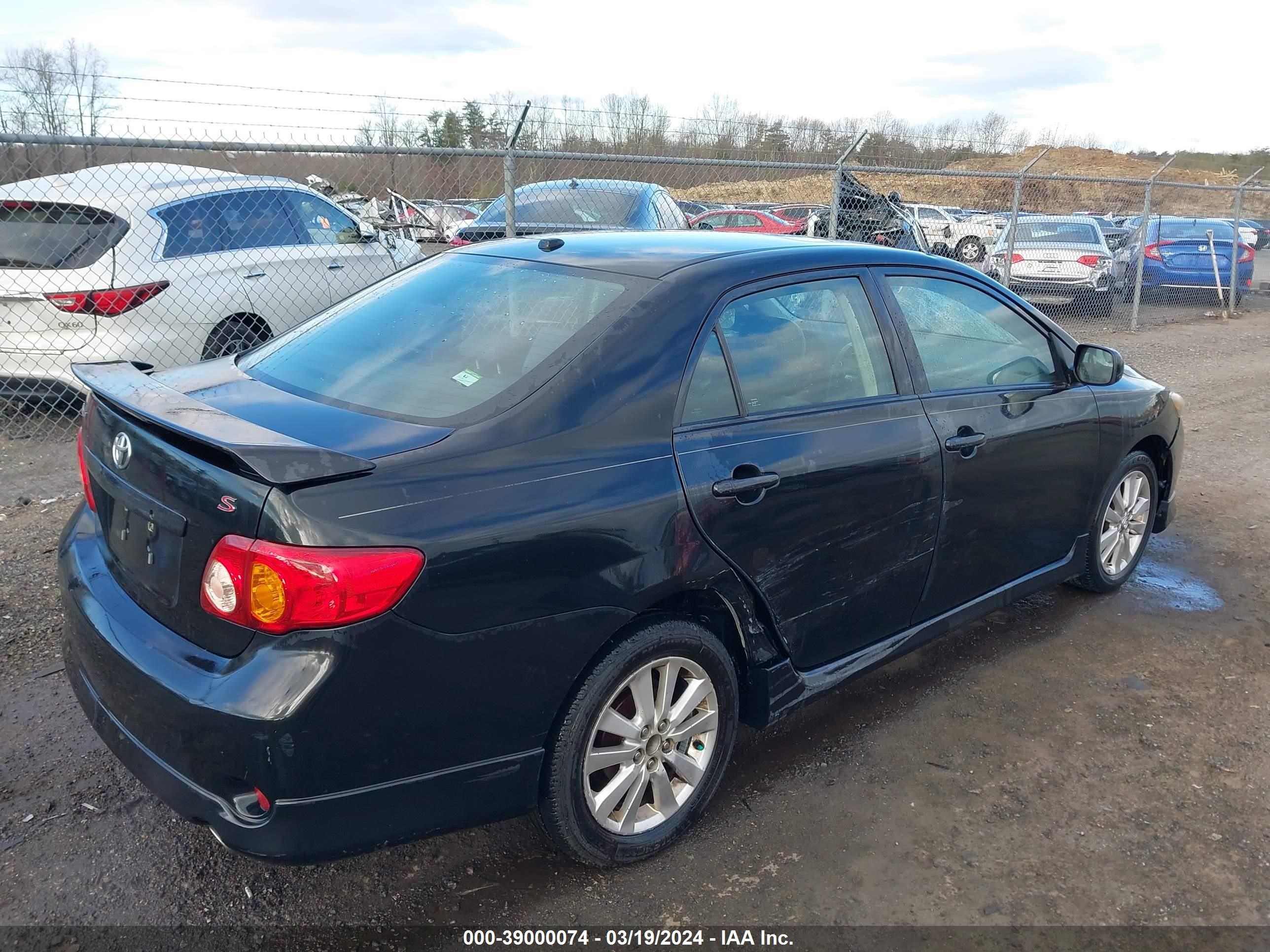 Photo 3 VIN: 1NXBU4EE4AZ370835 - TOYOTA COROLLA 