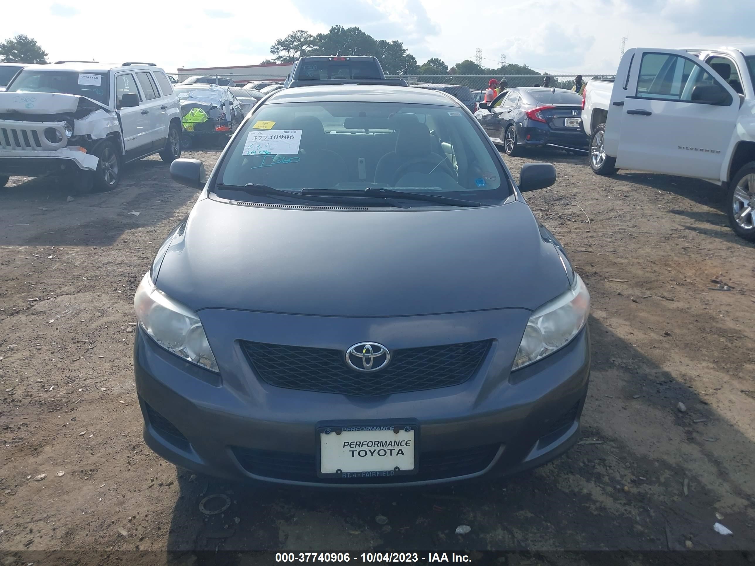 Photo 11 VIN: 1NXBU4EE6AZ311270 - TOYOTA COROLLA 