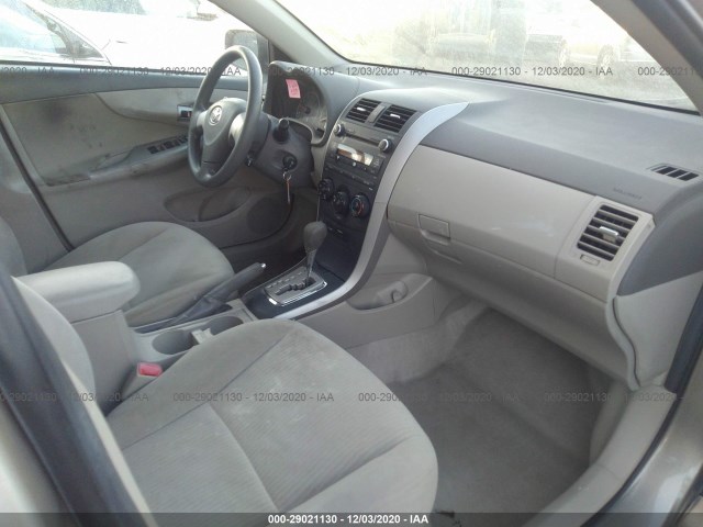 Photo 4 VIN: 1NXBU4EE7AZ167647 - TOYOTA COROLLA 