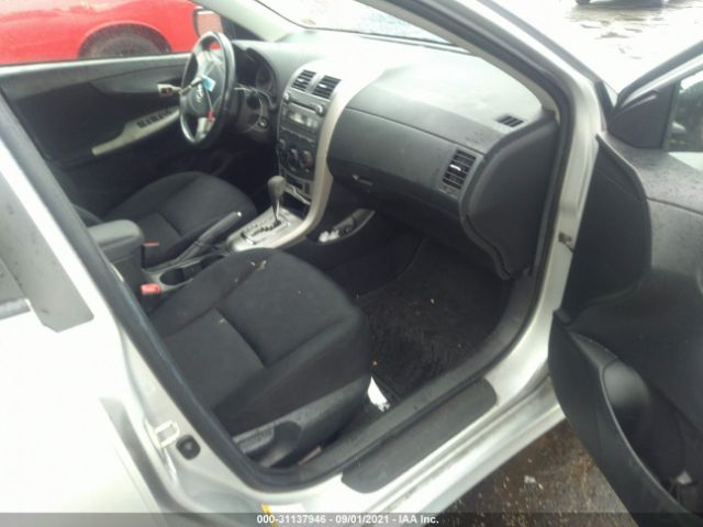 Photo 4 VIN: 1NXBU4EE7AZ235817 - TOYOTA COROLLA 