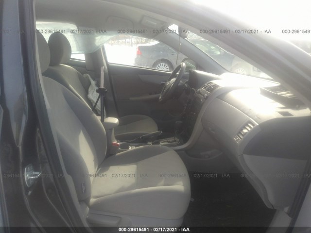 Photo 4 VIN: 1NXBU4EE7AZ288405 - TOYOTA COROLLA 