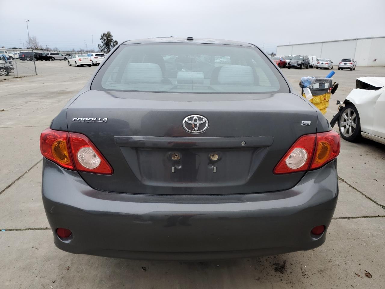 Photo 5 VIN: 1NXBU4EE7AZ324528 - TOYOTA COROLLA 