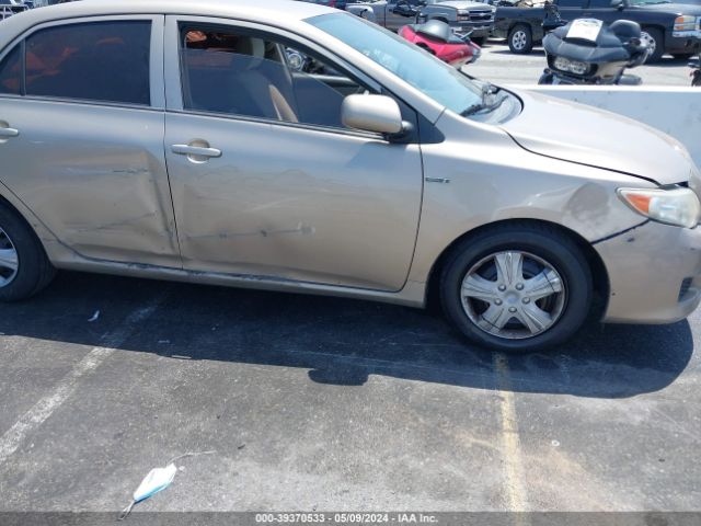 Photo 5 VIN: 1NXBU4EE8AZ177832 - TOYOTA COROLLA 