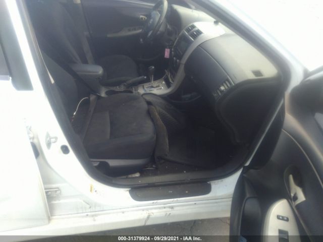 Photo 4 VIN: 1NXBU4EE8AZ220923 - TOYOTA COROLLA 