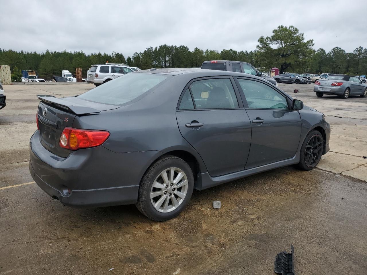 Photo 2 VIN: 1NXBU4EE8AZ246504 - TOYOTA COROLLA 