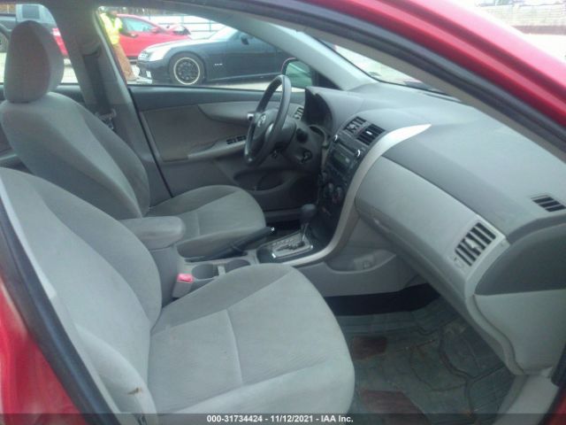 Photo 4 VIN: 1NXBU4EE8AZ247619 - TOYOTA COROLLA 