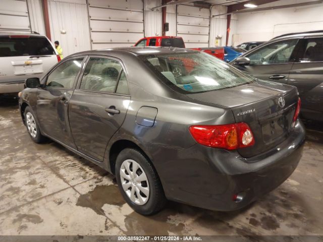 Photo 2 VIN: 1NXBU4EE8AZ318978 - TOYOTA COROLLA 