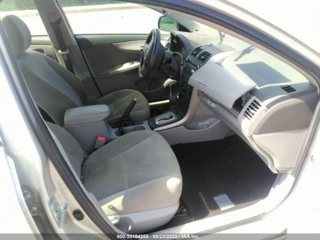 Photo 4 VIN: 1NXBU4EE8AZ359398 - TOYOTA COROLLA 