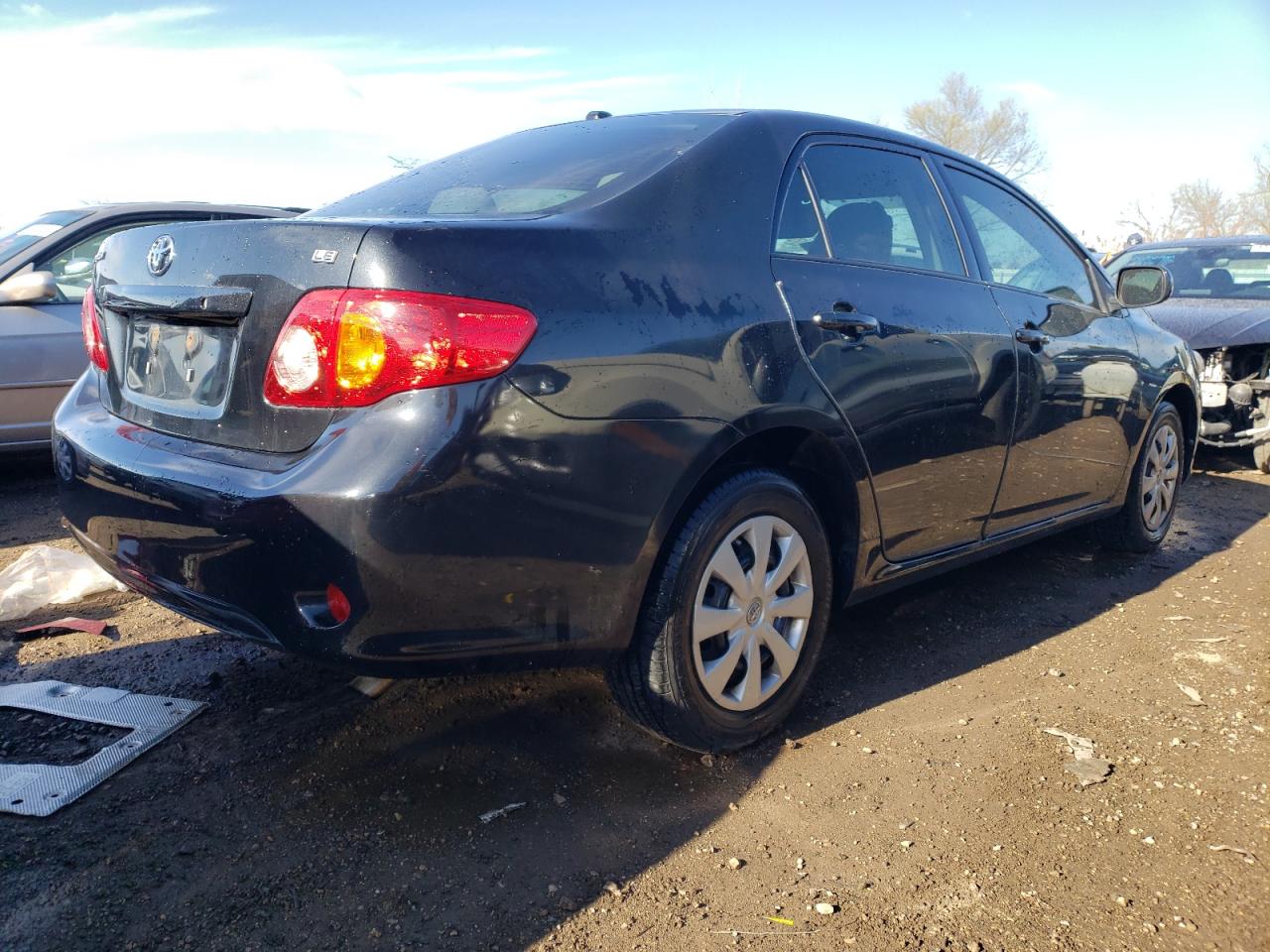 Photo 2 VIN: 1NXBU4EE8AZ362219 - TOYOTA COROLLA 