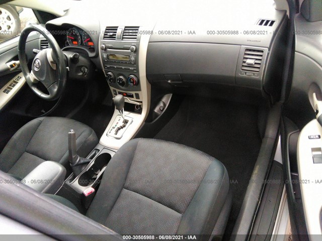 Photo 4 VIN: 1NXBU4EE8AZ382681 - TOYOTA COROLLA 