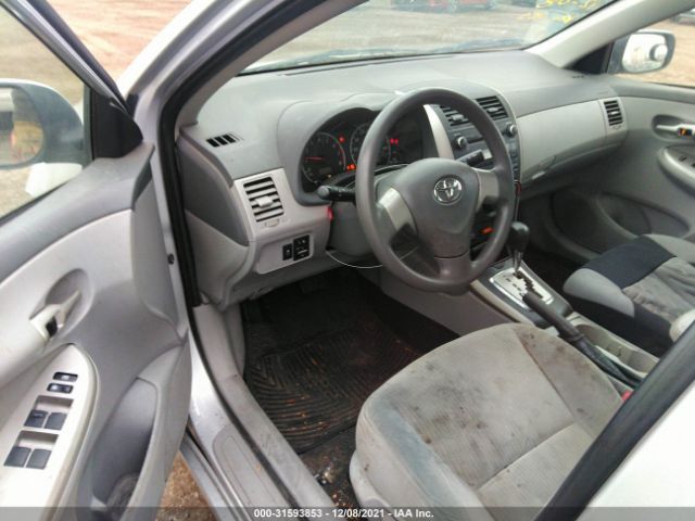 Photo 4 VIN: 1NXBU4EE9AZ230988 - TOYOTA COROLLA 