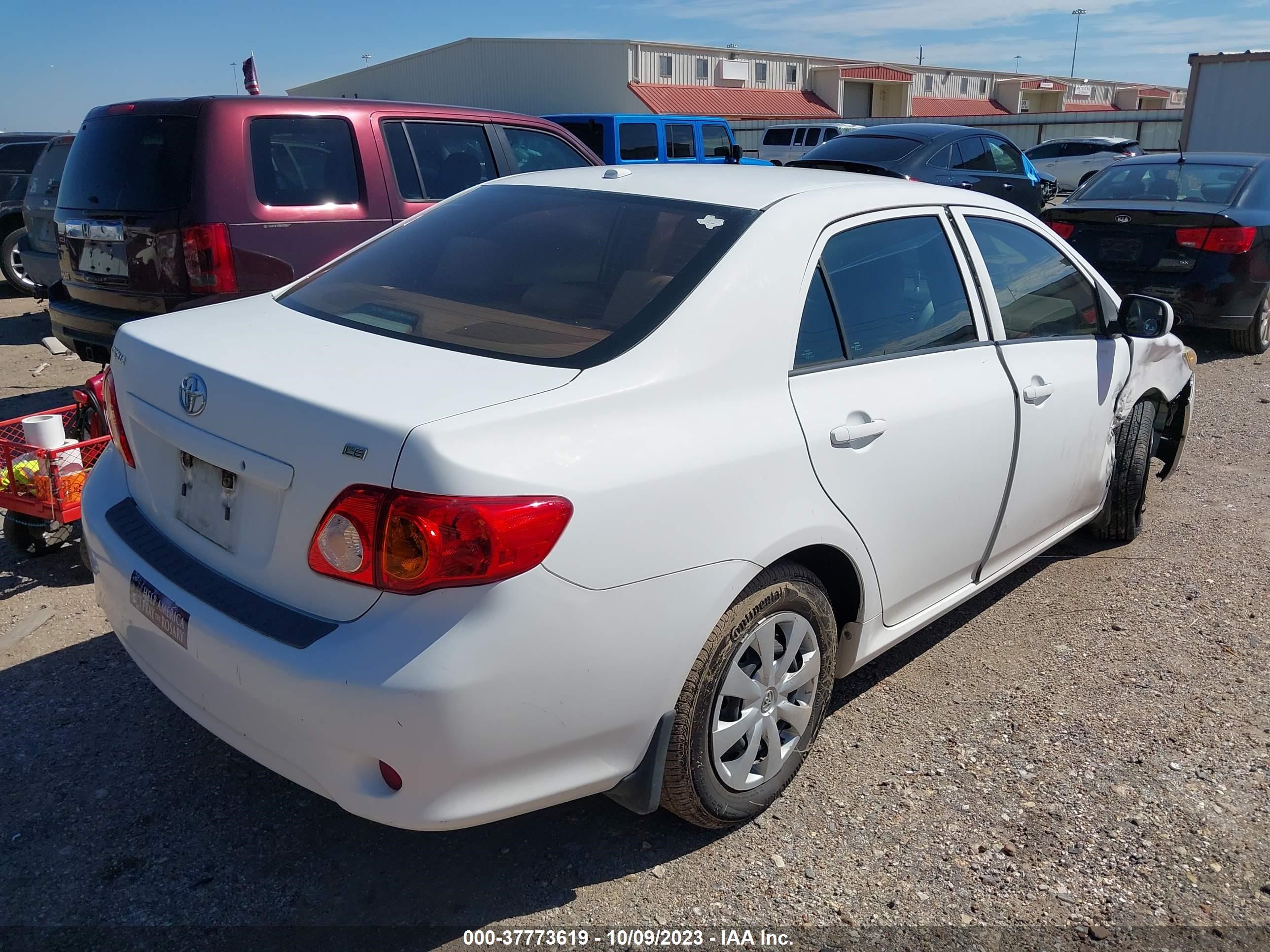 Photo 3 VIN: 1NXBU4EE9AZ288664 - TOYOTA COROLLA 