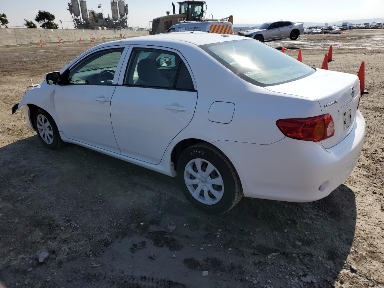 Photo 1 VIN: 1NXBU4EEXAZ272070 - TOYOTA COROLLA 