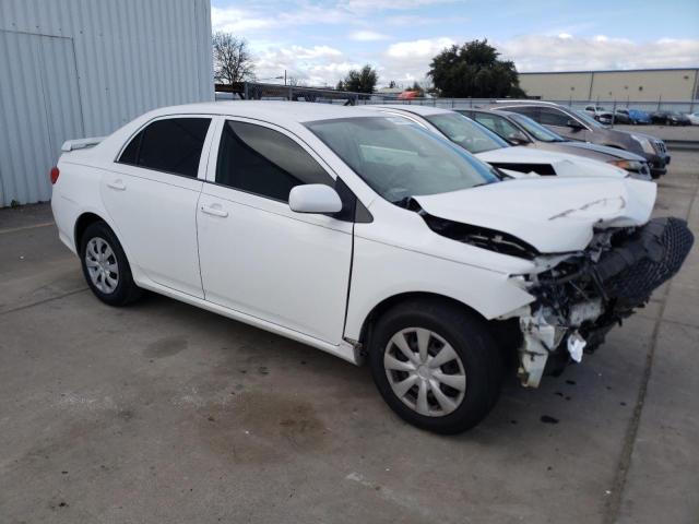 Photo 3 VIN: 1NXBU4EEXAZ324829 - TOYOTA COROLLA 