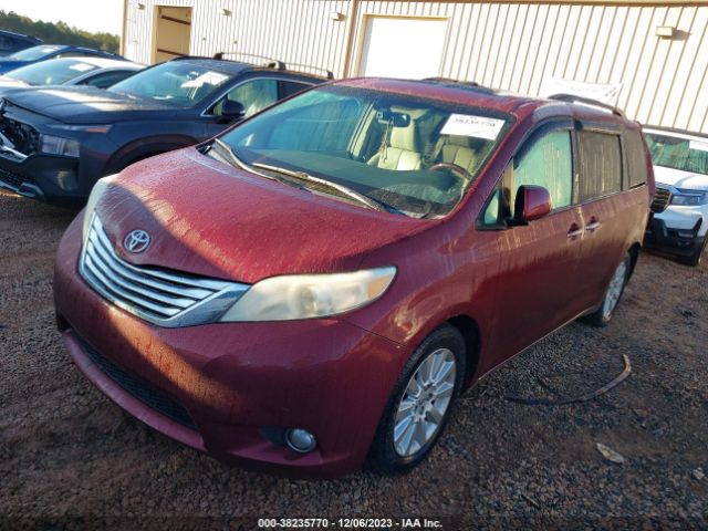 Photo 1 VIN: 1TDYA3DC4BS068529 - TOYOTA SIENNA 