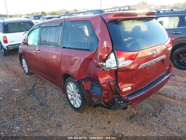 Photo 2 VIN: 1TDYA3DC4BS068529 - TOYOTA SIENNA 