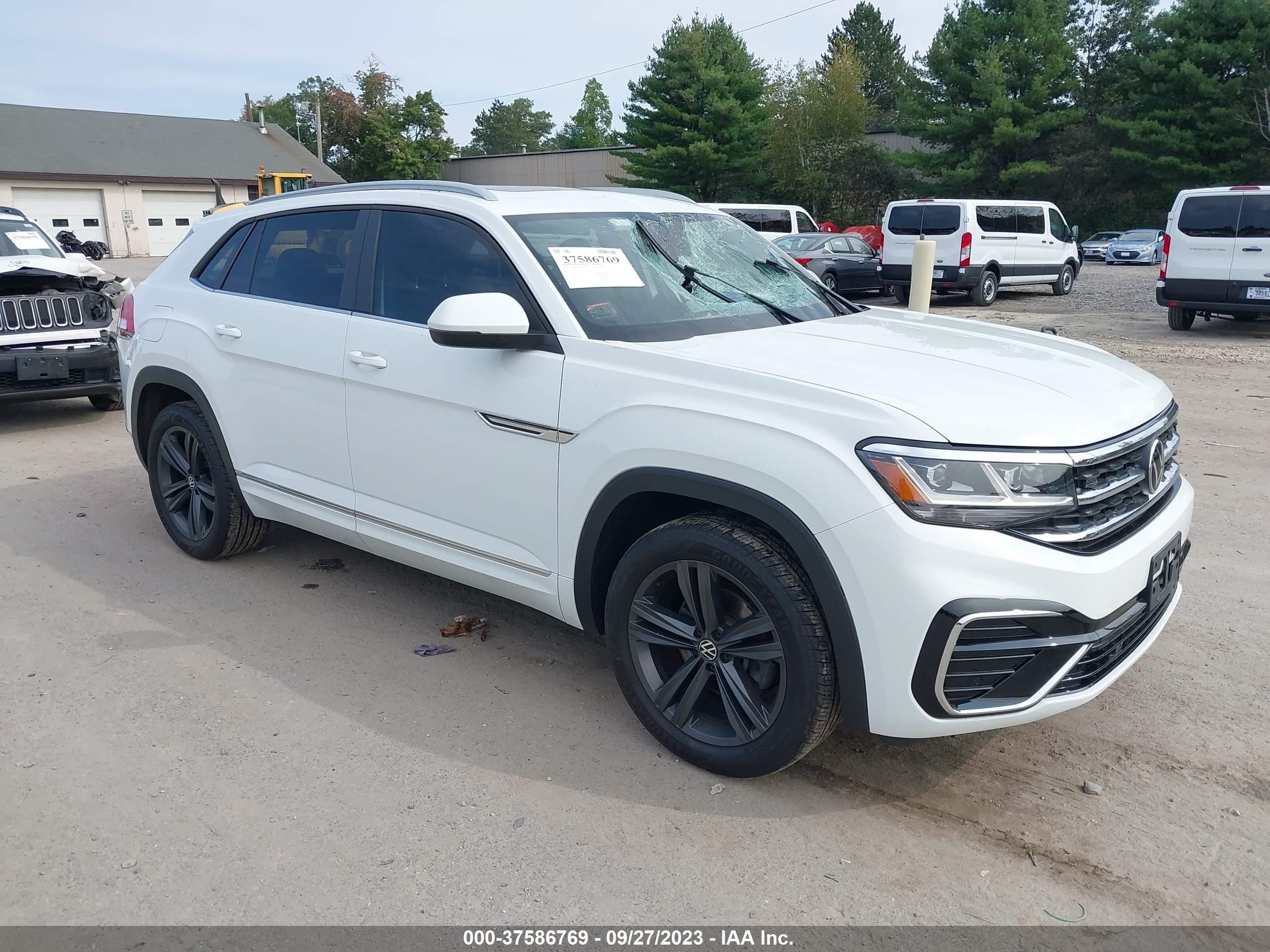 Photo 0 VIN: 1V26E2CA1LC232779 - VOLKSWAGEN ATLAS CROSS SPORT 