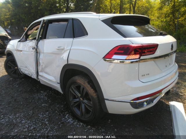 Photo 2 VIN: 1V26E2CA2LC218311 - VOLKSWAGEN ATLAS CROSS SPORT 