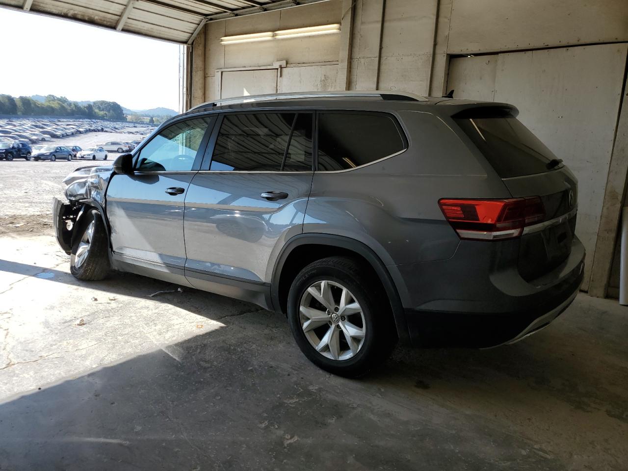 Photo 1 VIN: 1V2AP2CA2KC571022 - VOLKSWAGEN ATLAS 