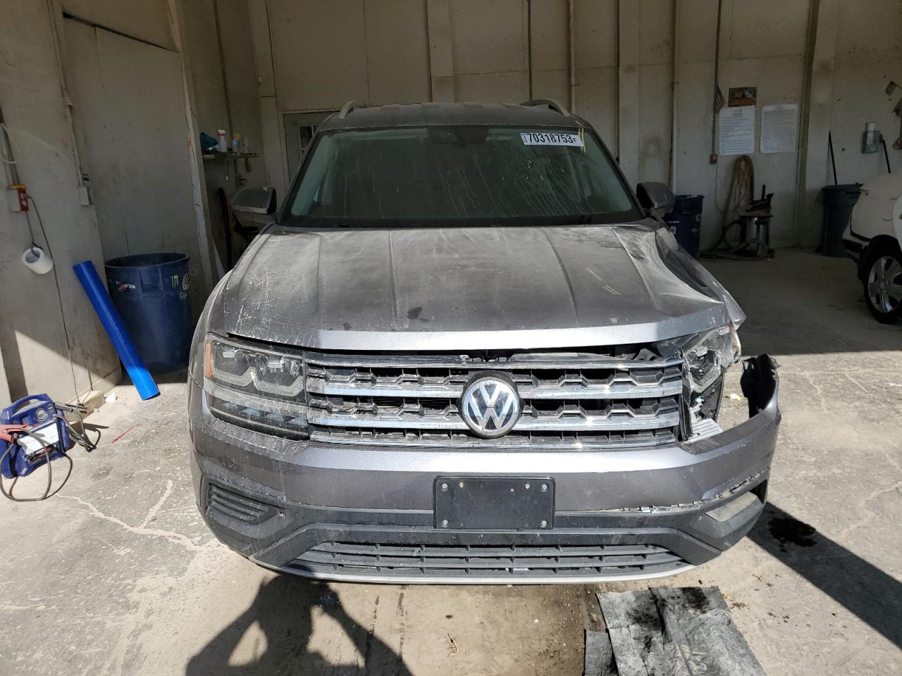 Photo 4 VIN: 1V2AP2CA2KC571022 - VOLKSWAGEN ATLAS 