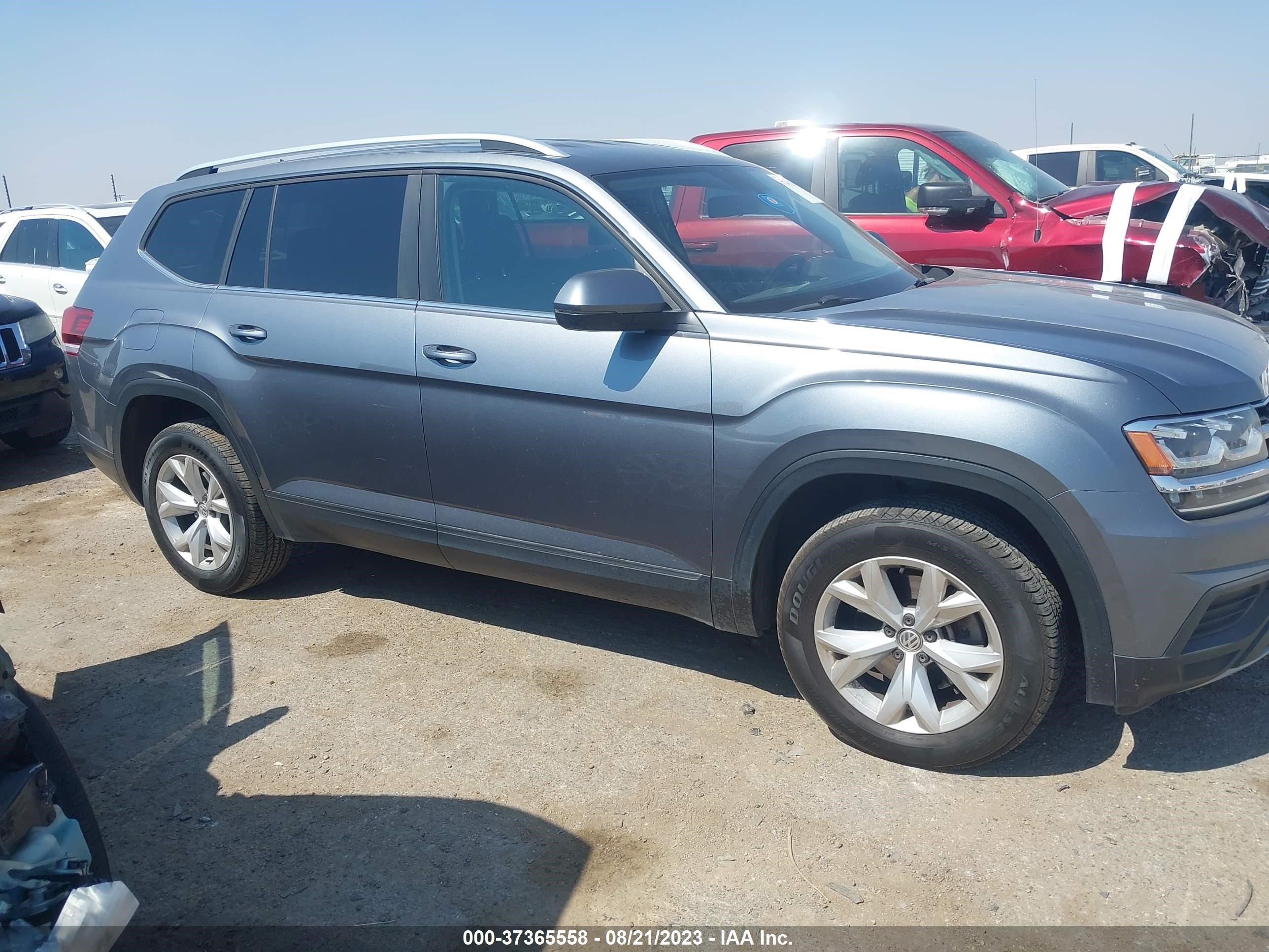 Photo 12 VIN: 1V2AP2CA6KC582900 - VOLKSWAGEN ATLAS 