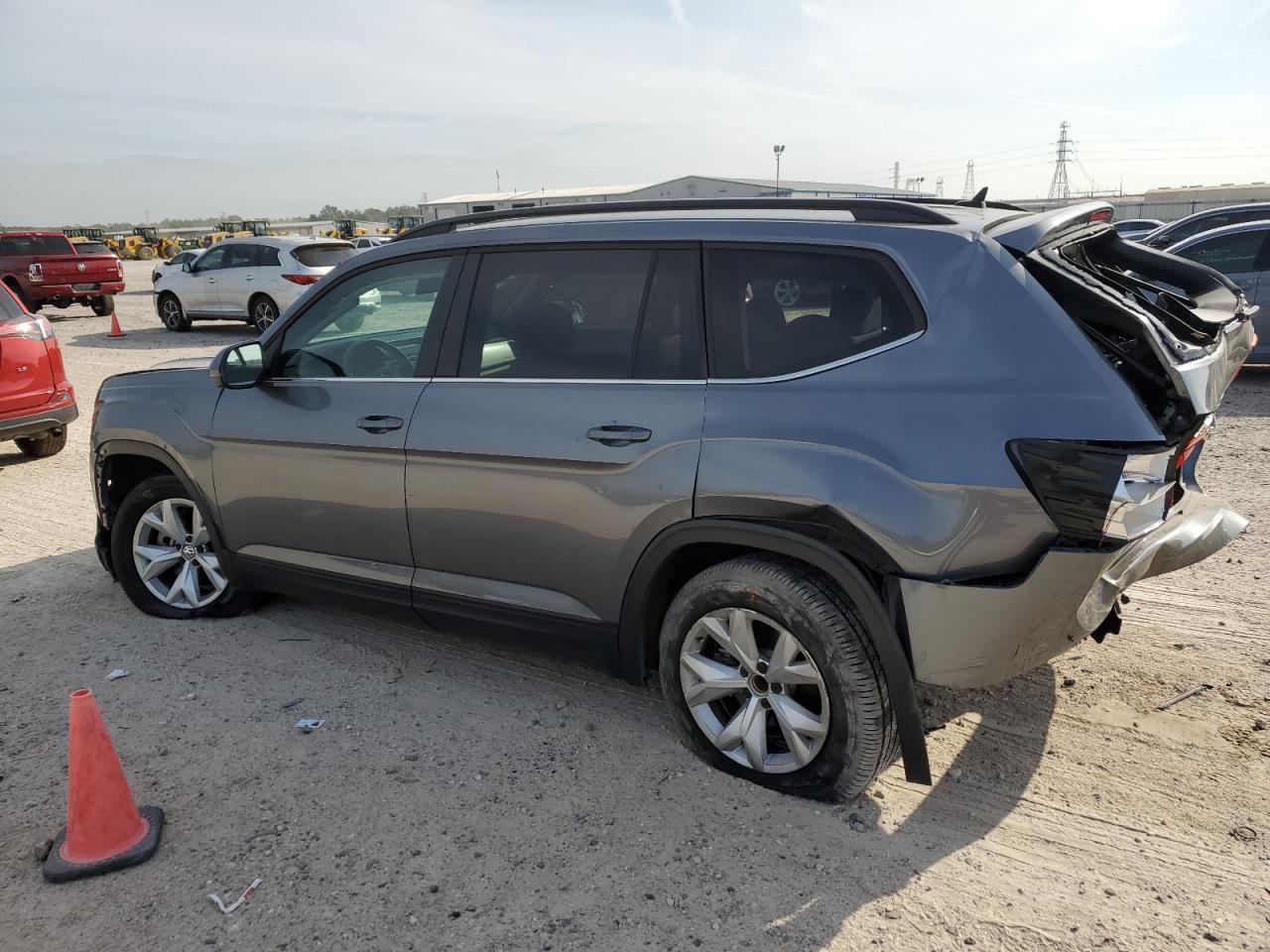 Photo 1 VIN: 1V2AP2CA7LC501274 - VOLKSWAGEN ATLAS 