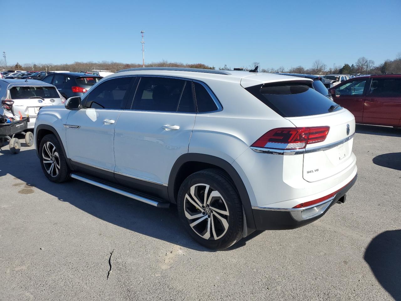 Photo 1 VIN: 1V2BE2CA8NC216631 - VOLKSWAGEN ATLAS 