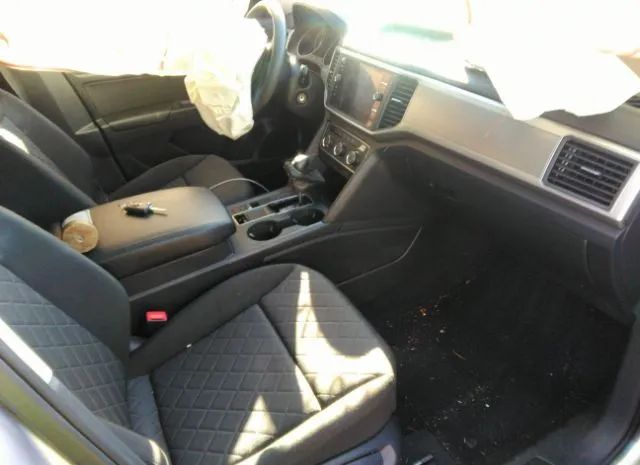 Photo 4 VIN: 1V2BR2CA4JC501275 - VOLKSWAGEN ATLAS 