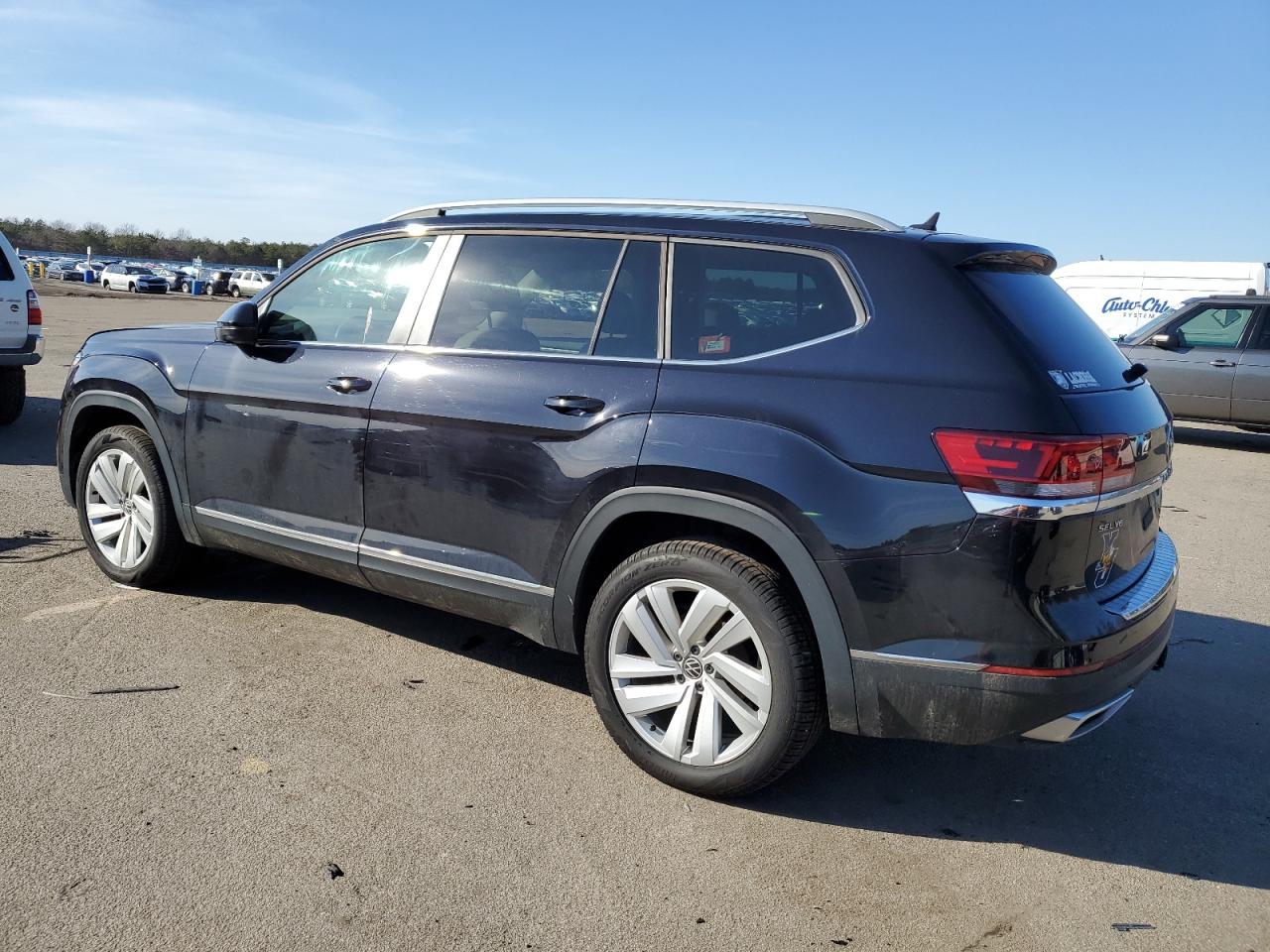 Photo 1 VIN: 1V2BR2CA5MC594683 - VOLKSWAGEN ATLAS 