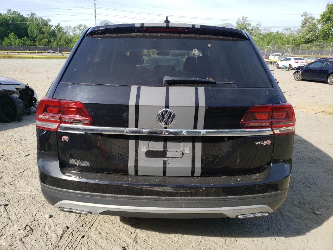 Photo 5 VIN: 1V2BR2CA6JC502797 - VOLKSWAGEN ATLAS 