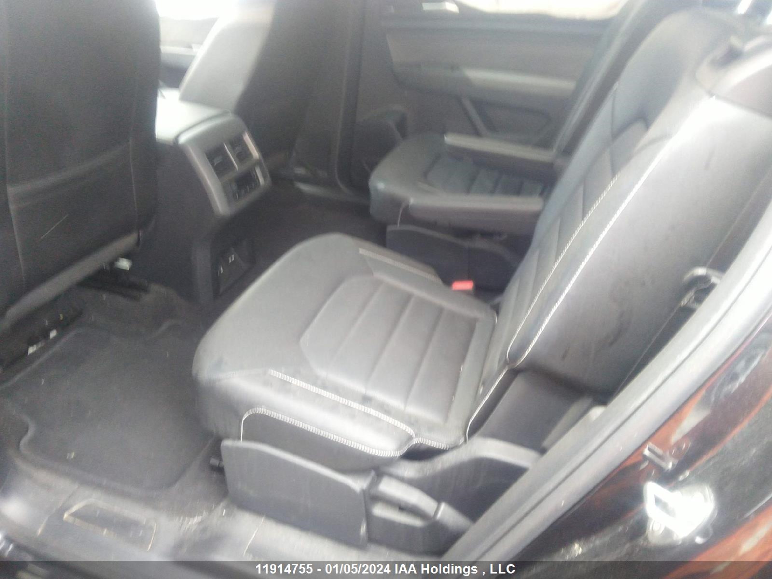 Photo 7 VIN: 1V2BR2CA9NC559078 - VOLKSWAGEN ATLAS 