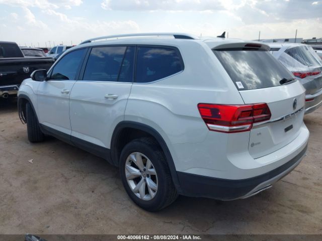 Photo 2 VIN: 1V2CR2CA1JC580263 - VOLKSWAGEN ATLAS 