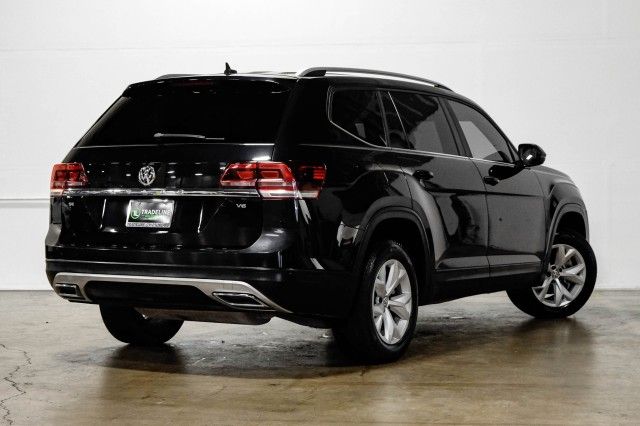 Photo 3 VIN: 1V2CR2CA2JC557610 - VOLKSWAGEN ATLAS 