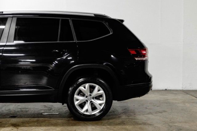 Photo 8 VIN: 1V2CR2CA2JC557610 - VOLKSWAGEN ATLAS 