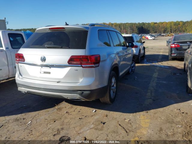 Photo 3 VIN: 1V2CR2CA2JC565688 - VOLKSWAGEN ATLAS 