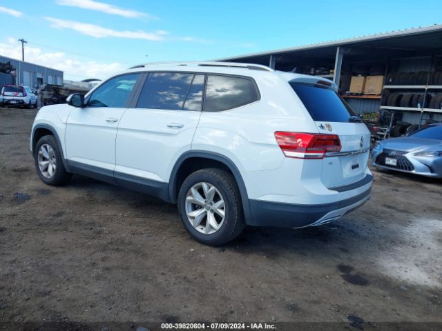 Photo 2 VIN: 1V2CR2CA3JC541755 - VOLKSWAGEN ATLAS 