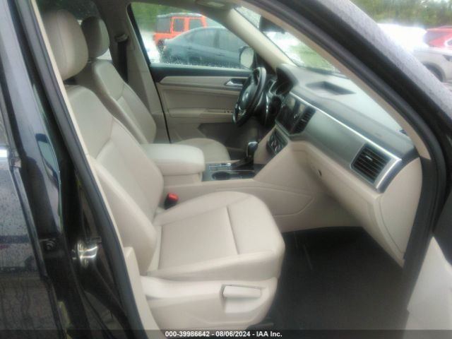 Photo 4 VIN: 1V2CR2CA3JC553484 - VOLKSWAGEN ATLAS 