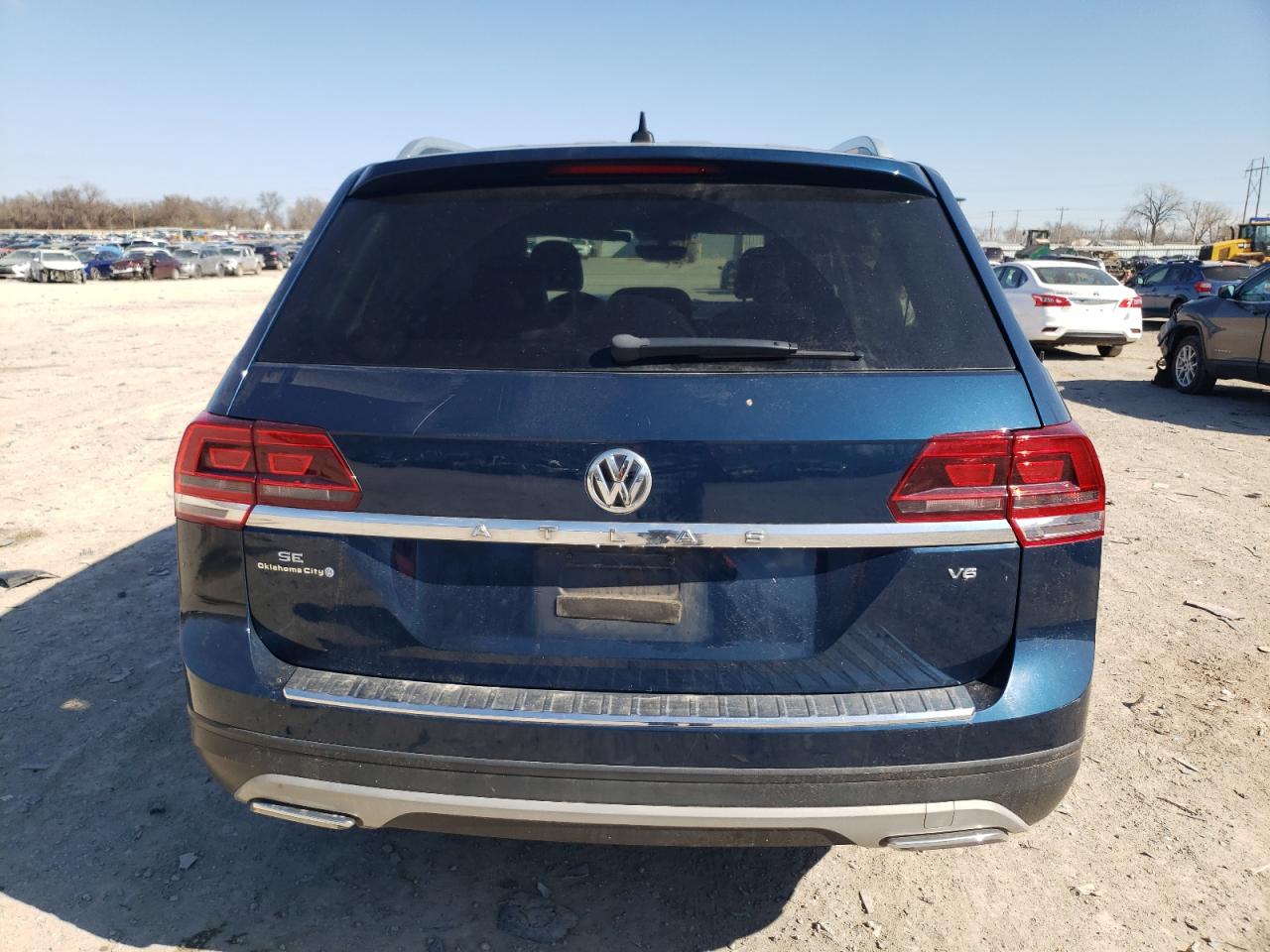 Photo 5 VIN: 1V2CR2CA3JC587473 - VOLKSWAGEN ATLAS 