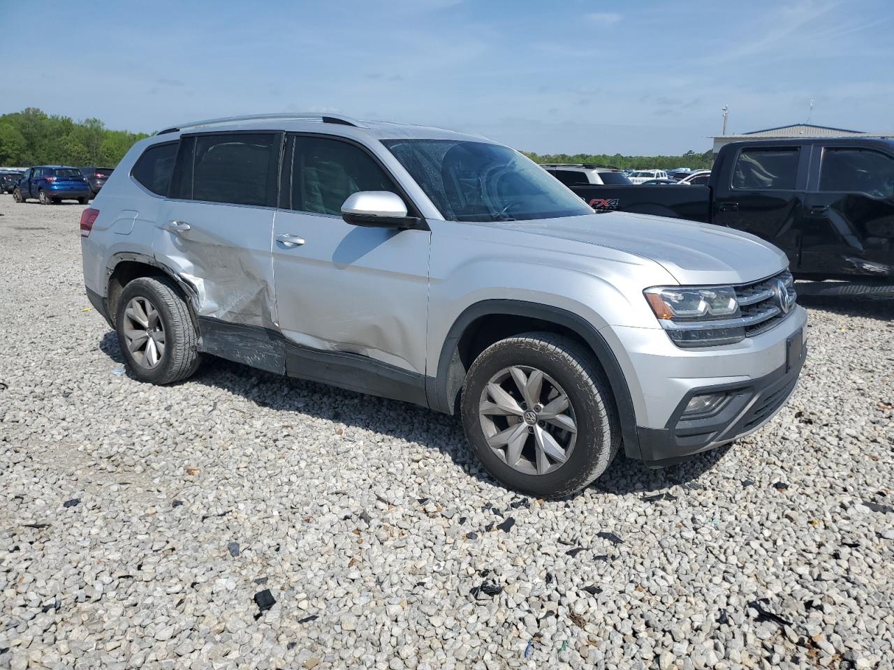 Photo 3 VIN: 1V2CR2CA4JC528822 - VOLKSWAGEN ATLAS 