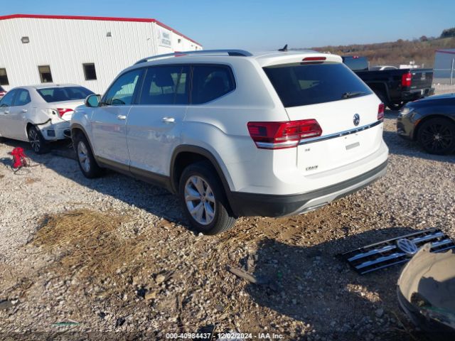 Photo 2 VIN: 1V2CR2CA5JC556600 - VOLKSWAGEN ATLAS 